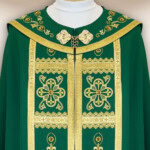 Haftowana kapa liturgiczna zielona