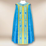 Maryjna kapa haftowana niebieska