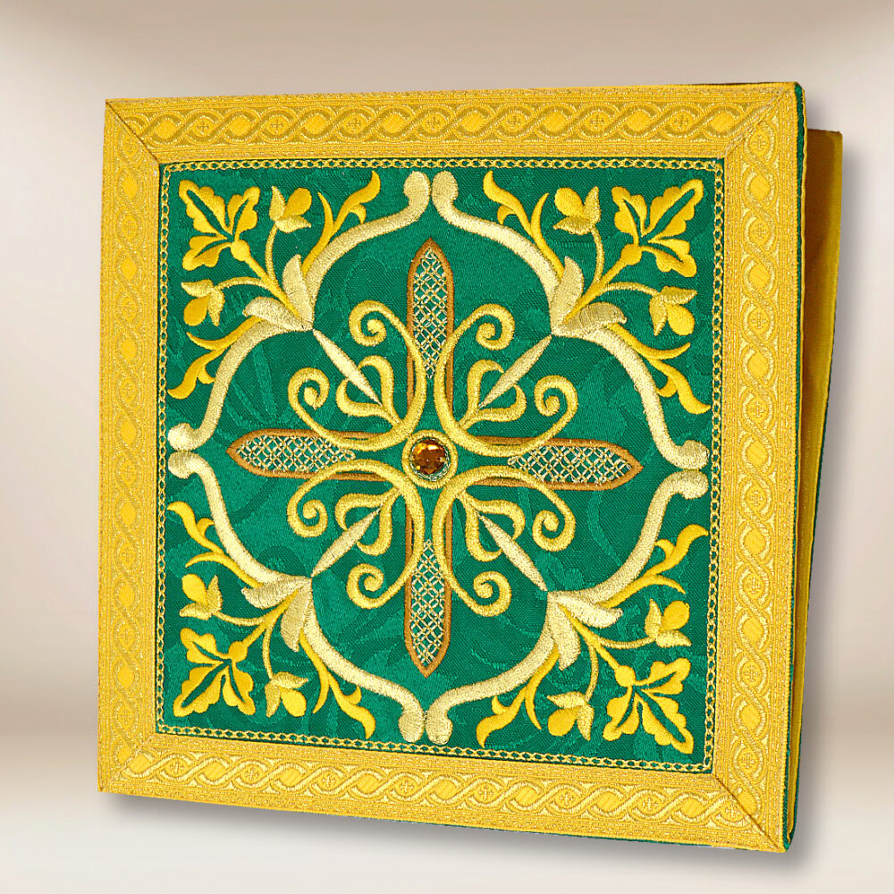 Bursa haftowana „Massimo–Verde”