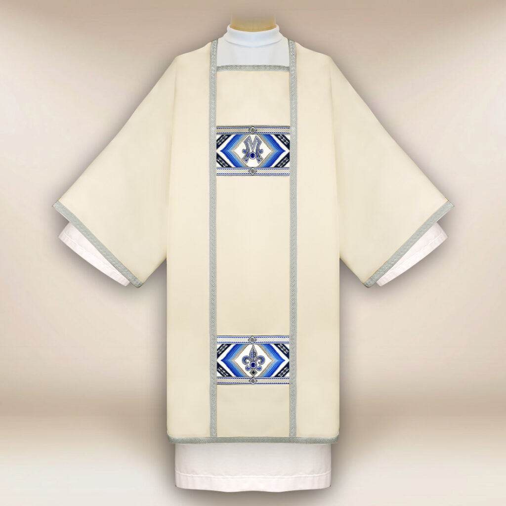 Dalmatyka haftowana ecru maryjna
