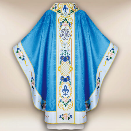 Ornat haftowany „Salve Regina”