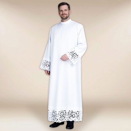 Alba haftowana z gipiurą