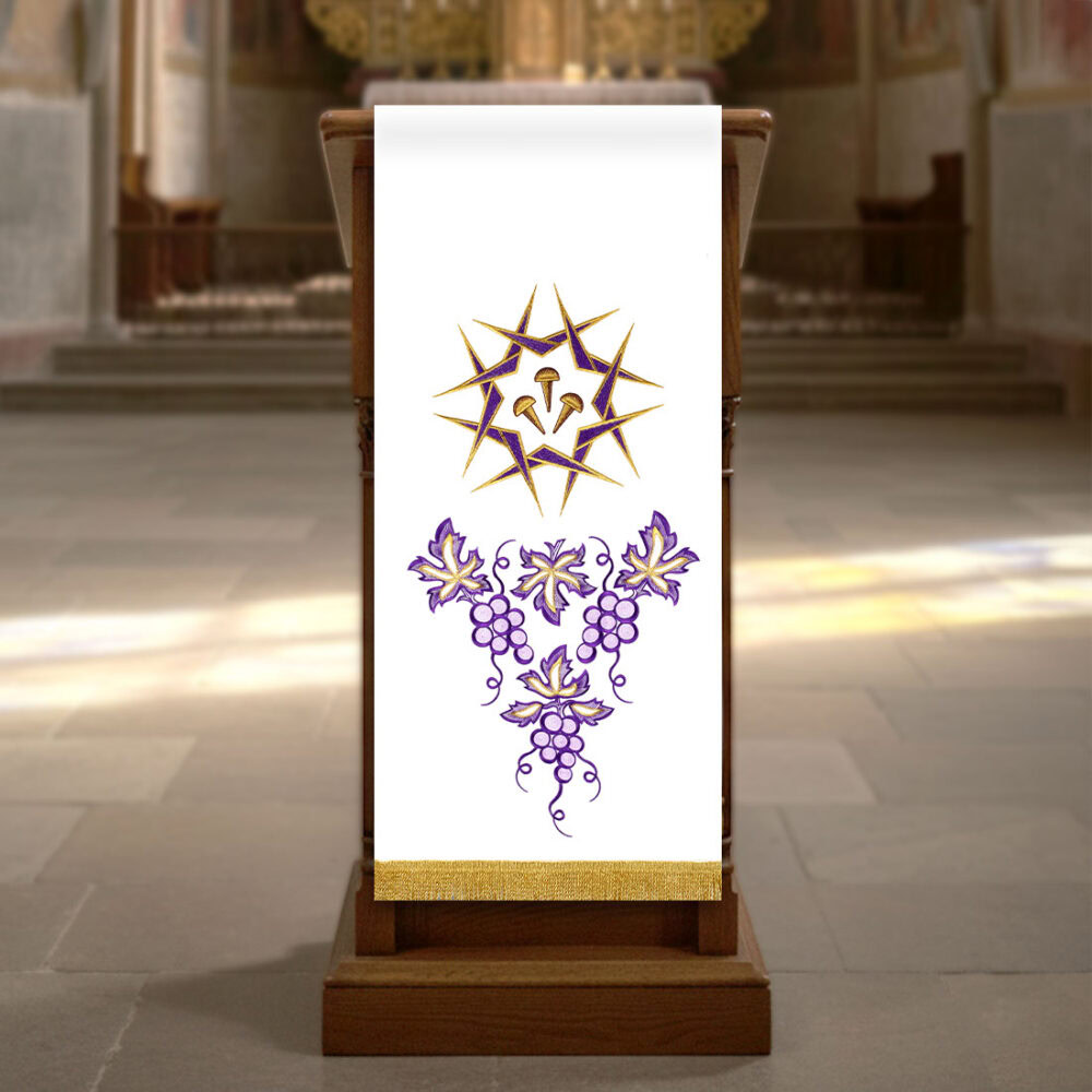 Lektorium haftowane “Kwiat Maryi”