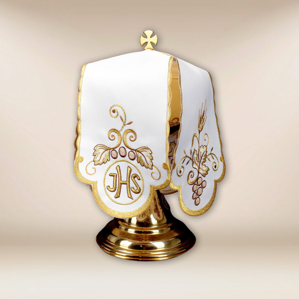 Sukienka na puszkę „Złoty Kielich”