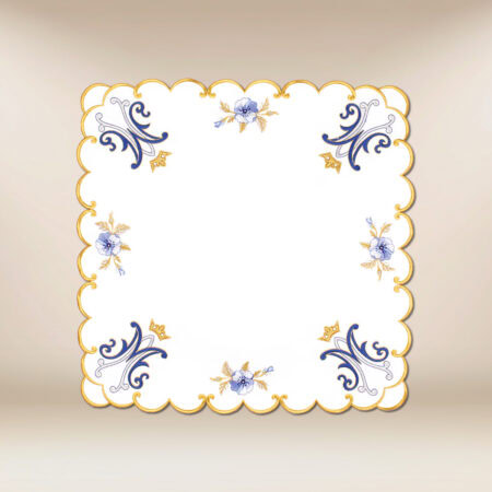 Serwetka haftowana "Kwiat Maryi" 45x45