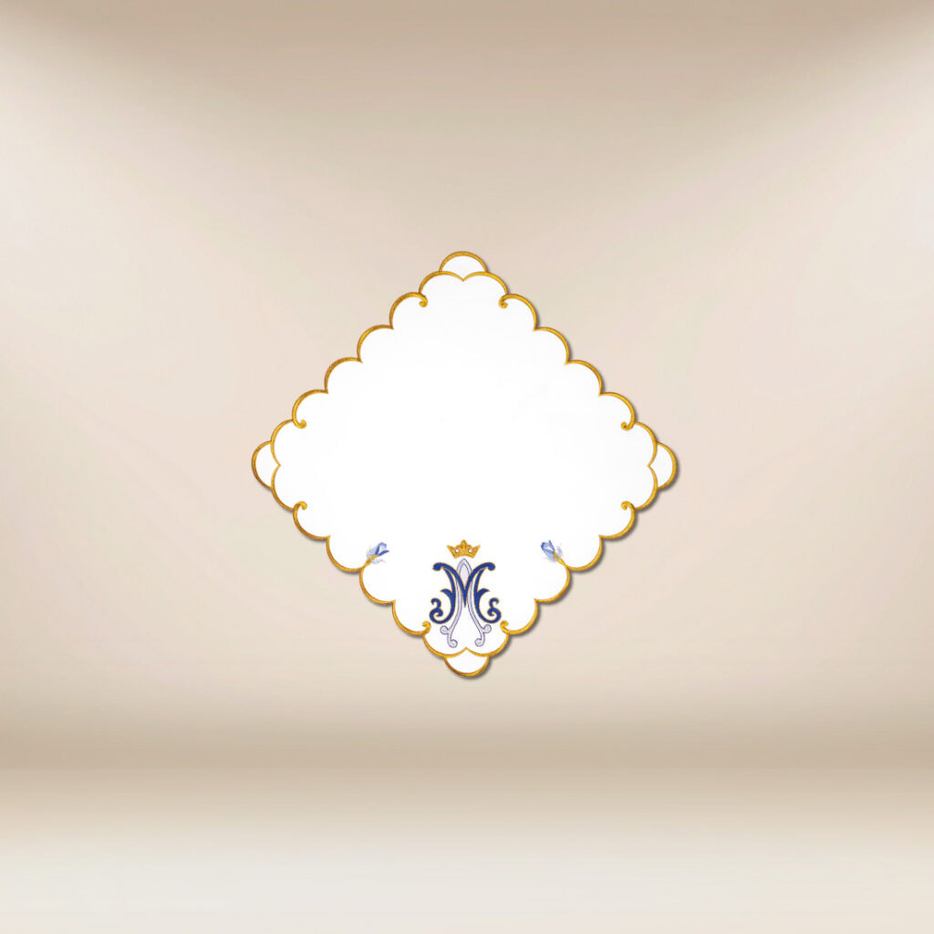 Serwetka haftowana “Kwiat Maryi” 110×110