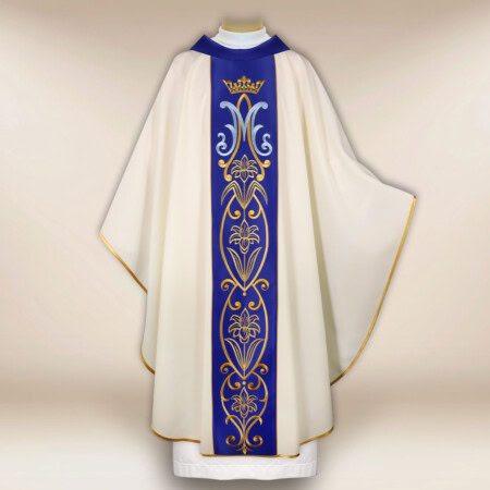 Ornat z haftowanym pasem “Maryjnym”