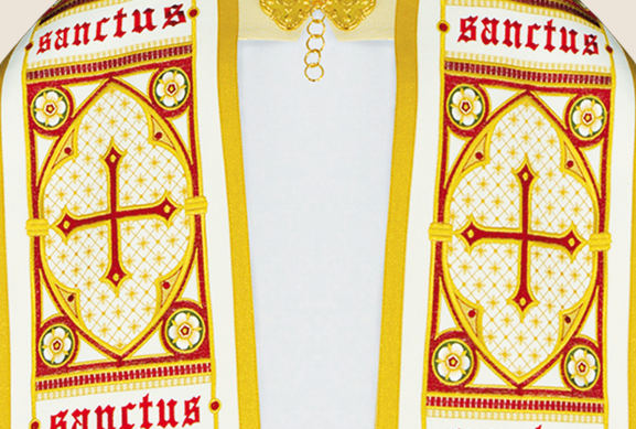 Symbolika eucharystyczna na szacie liturgicznej – haft krzyża i ornamentów kościelnych