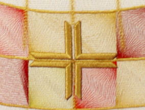 złoty haft krzyża na ornacie eucharystycznym