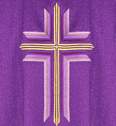 detal haftu krzyża na ornacie liturgicznym